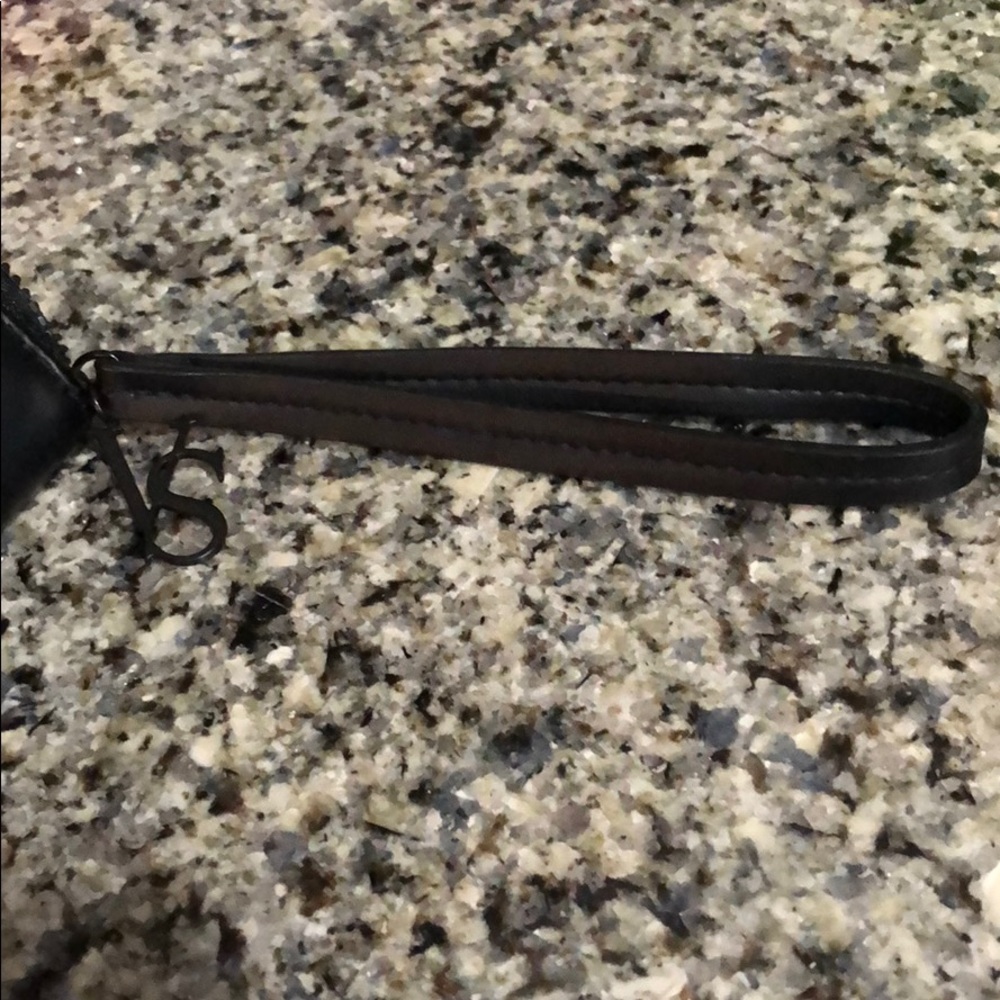 VS phone wristlet - Picture 4 of 4